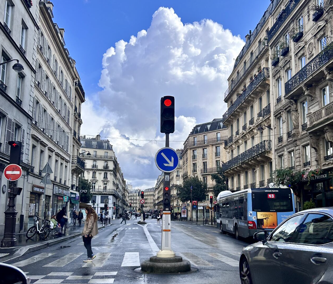 New meanings in the fashion experience